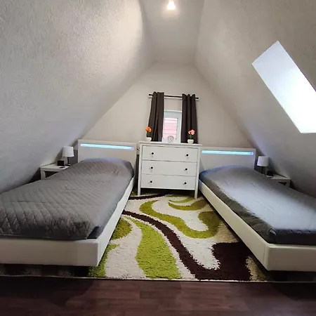 Zuhause G24 In - Bis Zu 6 Personen - 5 Minuten Bis Tripsdrill 公寓 Bonnigheim