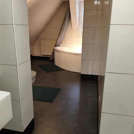 Zuhause G24 In - Bis Zu 6 Personen - 5 Minuten Bis Tripsdrill 公寓 Bonnigheim