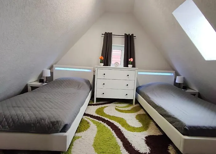 Zuhause G24 In - Bis Zu 6 Personen - 5 Minuten Bis Tripsdrill Apartamento Bonnigheim